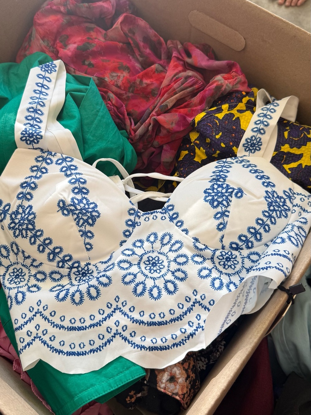 NWT COMMENSE Embroidered Lace-Up Crop Top Maxi Skirt Set Blue White S - Picture 10 of 11